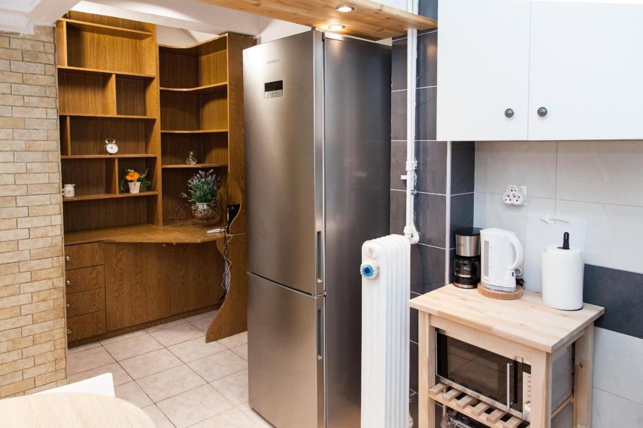 Cozy Apartment In Pireas Esterno foto