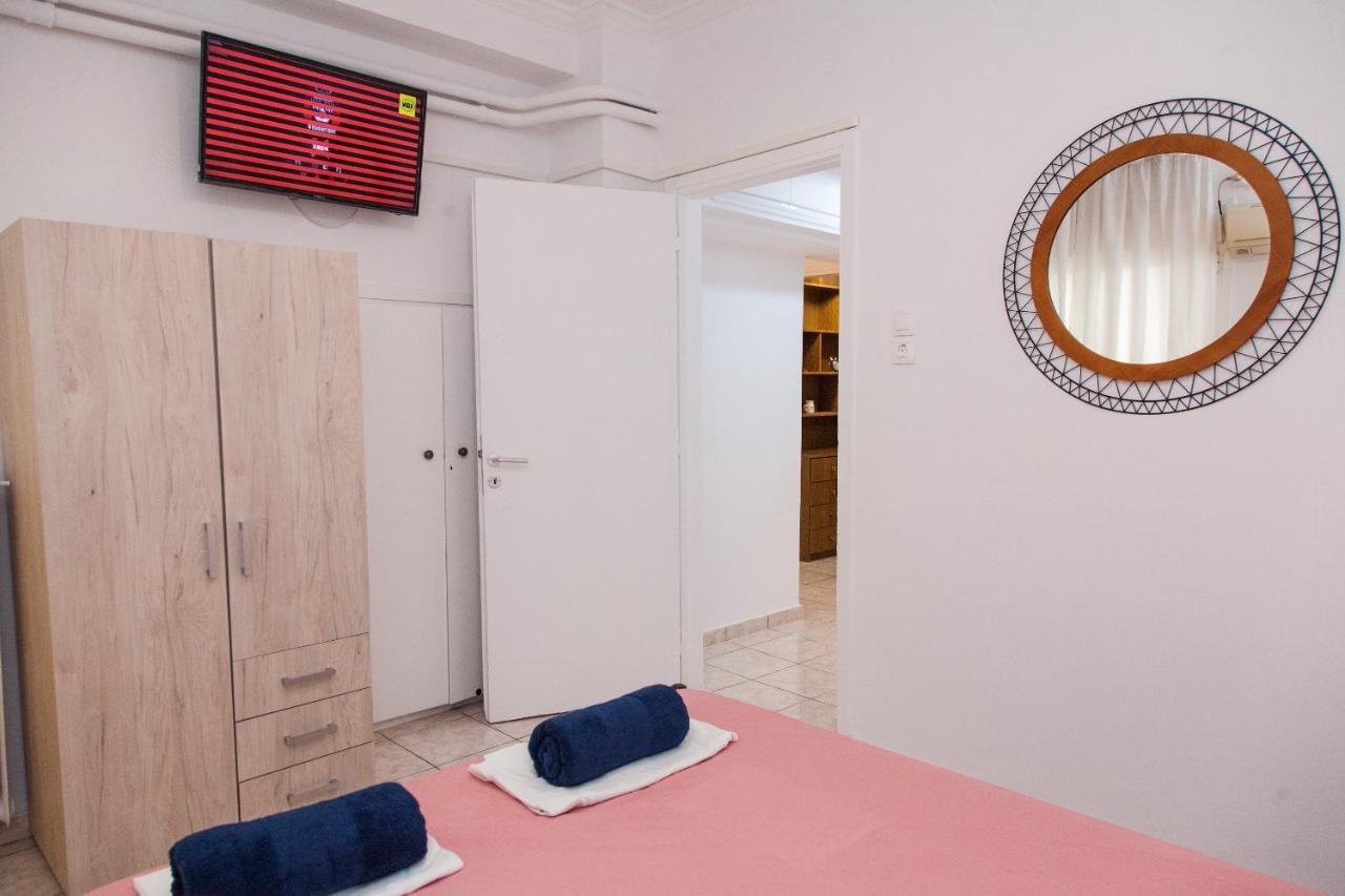 Cozy Apartment In Pireas Esterno foto
